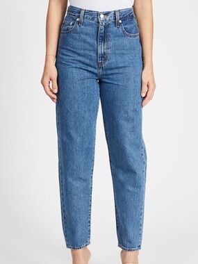 Levi's High Loose Taper Jeans in Blue 29”